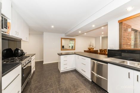 225 Pearce St, Sawyers Valley, WA 6074