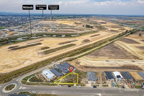 3 Laker Bvd, Clyde North, VIC 3978