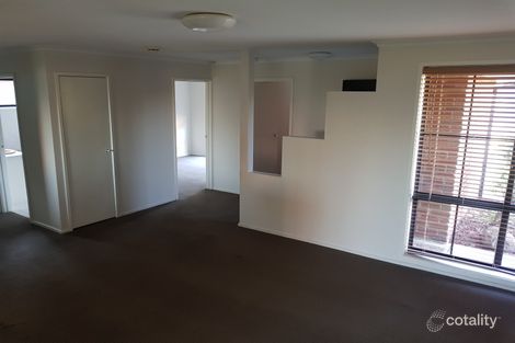 Property photo of 25 Grenda Drive Mill Park VIC 3082