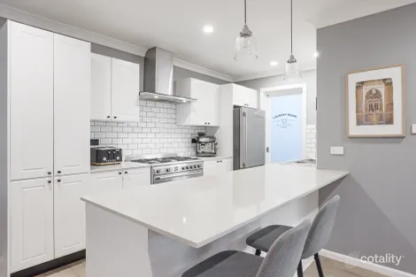 Property photo of 10 Nerriga Court Prestons NSW 2170