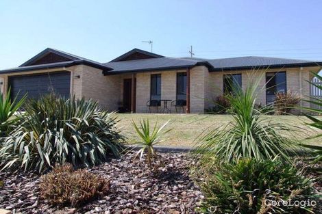 Property photo of 17 Schaefer Court Westbrook QLD 4350