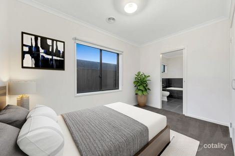 Property photo of 46 Holly Drive Wallan VIC 3756