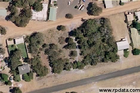 10 Latham Ave, Walpole, WA 6398