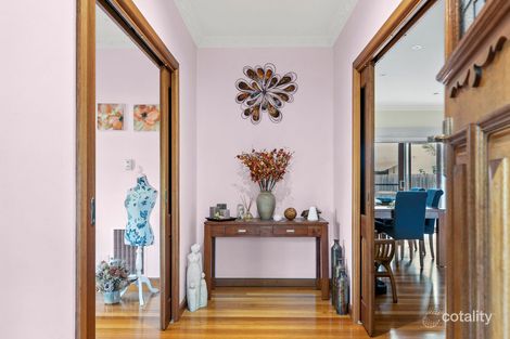 Property photo of 5 Chardonnay Drive Mount Martha VIC 3934