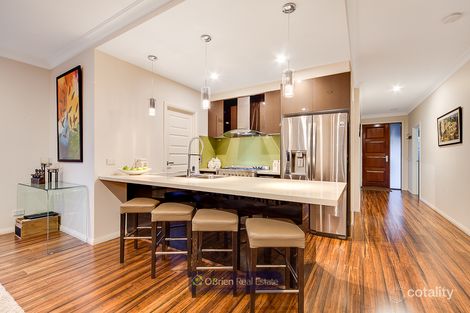 Property photo of 6 Bradshaw Way Cranbourne East VIC 3977