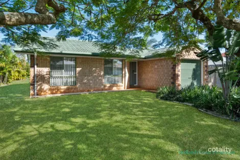 Property photo of 2/9 Vicki Place Victoria Point QLD 4165