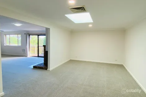 Property photo of 2 Lowry Place Woronora Heights NSW 2233