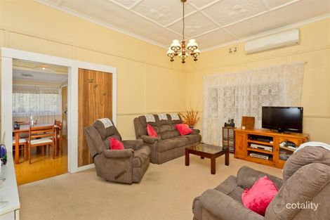 Property photo of 10 The Avenue Lorn NSW 2320