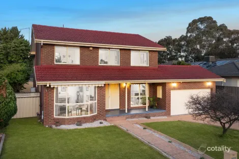 64 GOULBURN DR, ROWVILLE, VIC 3178