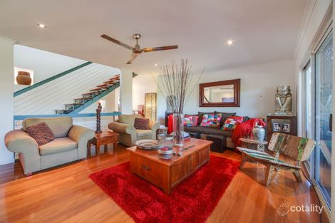 Property photo of 2/55-57 Cronin Avenue Main Beach QLD 4217