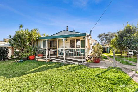 77 Cornfield Pde, Fishermans Paradise, NSW 2539