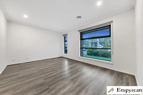 Property photo of 8 McKane Street Kalkallo VIC 3064