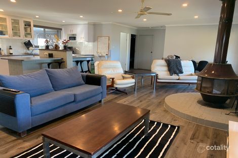 Property photo of 12 Gardenia Court Kalkite NSW 2627