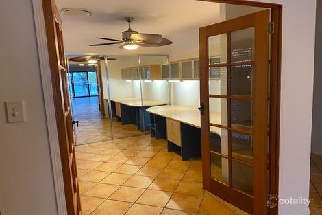 Property photo of 19 Poinciana Boulevard Broadbeach Waters QLD 4218