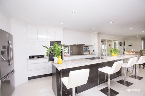 Property photo of 314 Fairymead Road Gooburrum QLD 4670