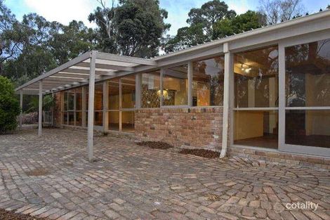 7 Banksia Ct, Croydon South, VIC 3136