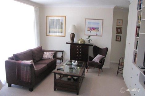 Property photo of 3 Riley Place Chifley ACT 2606
