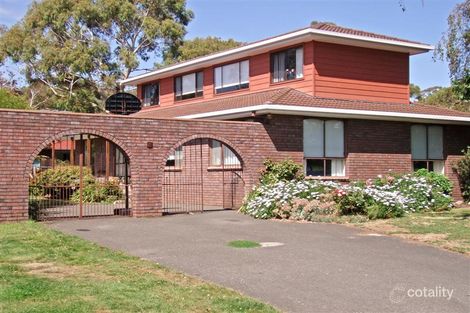 8 Sanddune Ct, Lauderdale, TAS 7021