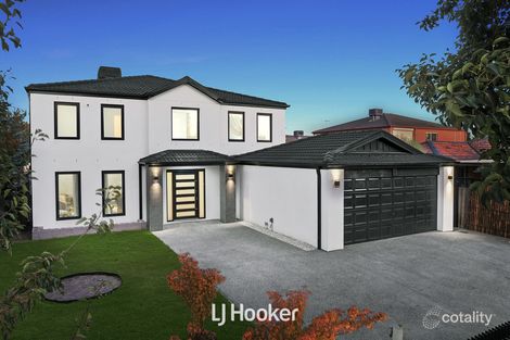 Property photo of 11 Beauford Avenue Narre Warren South VIC 3805