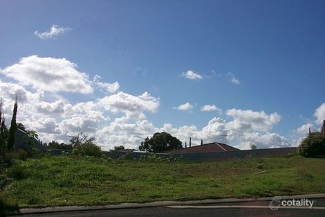 6 Notts Ct, Meadow Springs, WA 6210