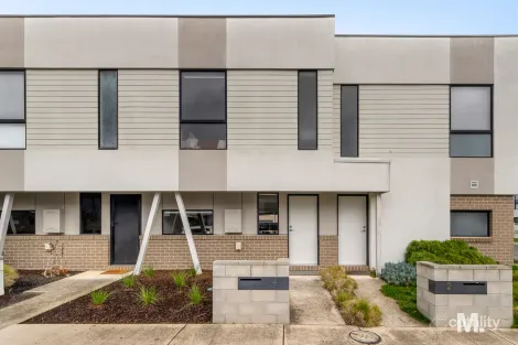 Property photo of 4 Aldea Crescent Avondale Heights VIC 3034