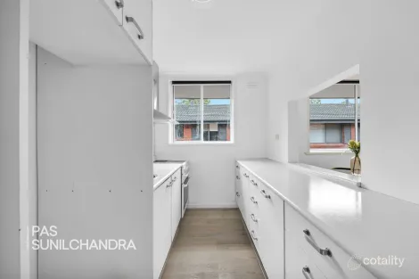 Property photo of 19/806-808 Warrigal Road Malvern East VIC 3145