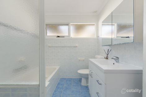 Property photo of 4 Rudge Place Ambarvale NSW 2560