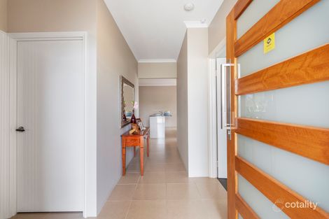 Property photo of 13 Dennart Street Caversham WA 6055