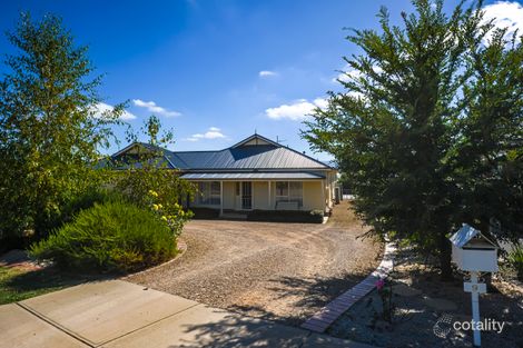 Property photo of 9 Jackson Court Gisborne VIC 3437