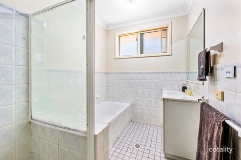 Property photo of 38B Codlin Street Ambarvale NSW 2560