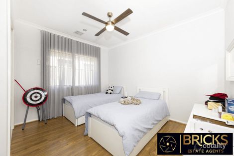 Property photo of 82 Scenery Drive Craigieburn VIC 3064