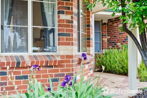 Property photo of 43 Cantrell Circuit Landsdale WA 6065