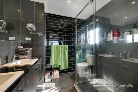 Property photo of 24 Townsend Avenue Clyde VIC 3978