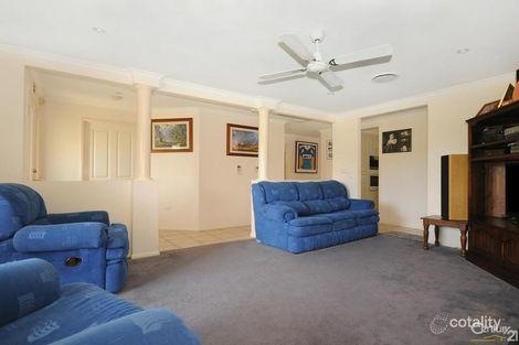 Property photo of 20 Patron Crescent Glenvale QLD 4350