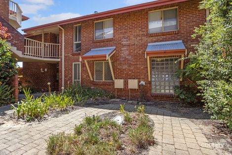 4/12 King George St, Victoria Park, WA 6100