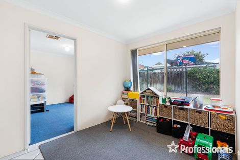 Property photo of 43 Cantrell Circuit Landsdale WA 6065