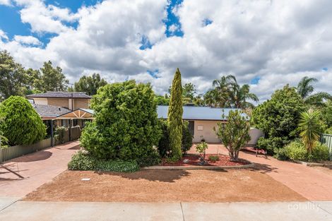 14 Magnolia Way, Forrestfield, WA 6058