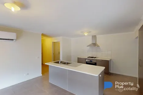 Property photo of 8 Aurora Place Epsom VIC 3551