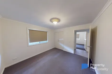 Property photo of 8 Aurora Place Epsom VIC 3551