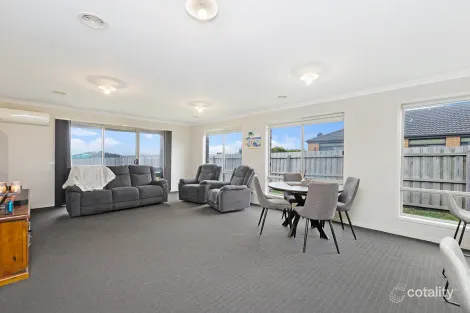 Property photo of 20 Madeira Close Portland VIC 3305