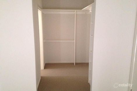 Property photo of 56 Chantenay Parade Cranbourne North VIC 3977