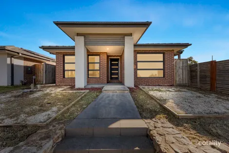 14 Enchantment Way, Clyde, VIC 3978