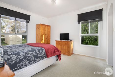 Property photo of 2 Loris Court Delacombe VIC 3356