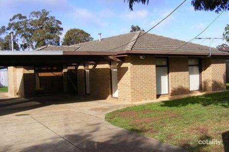 3 Bridgeford Cres, Melton South, VIC 3338