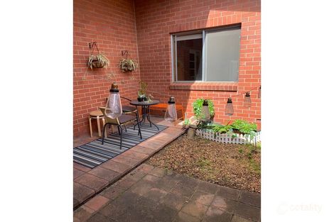 2/15 Kintore Ave, Prospect, SA 5082