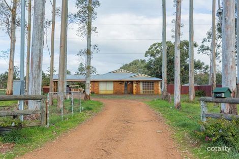 Property photo of 68 Spears Drive Oakford WA 6121