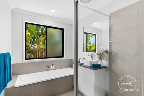 Property photo of 4/68 Pine Camp Road Beerwah QLD 4519