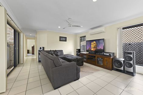 Property photo of 33 Flower Place Richlands QLD 4077
