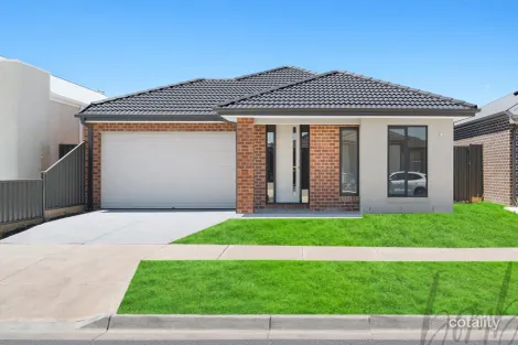 24 Railway Pde, Kalkallo, VIC 3064