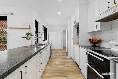 Property photo of 28 Petrel Avenue River Heads QLD 4655